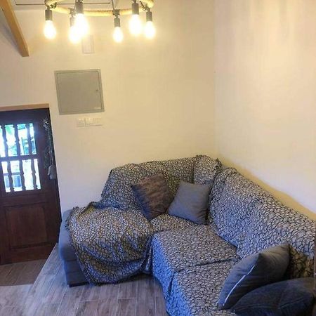 To Spiti Tou Faliari Platanistasa Exteriér fotografie